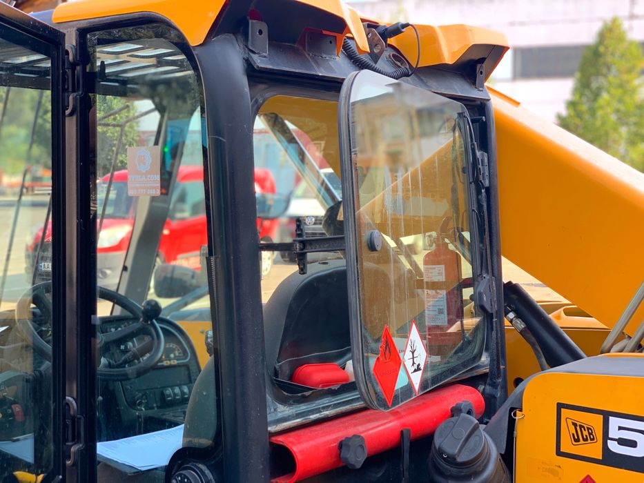 Телескопічний навантажувач JCB 525-60 Телескопический погрузчик 2,5т