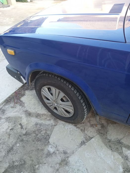 автомобіль ВАЗ 2104