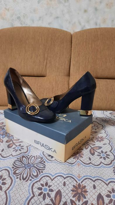 Браска взуття 38 устілка 25.5см.