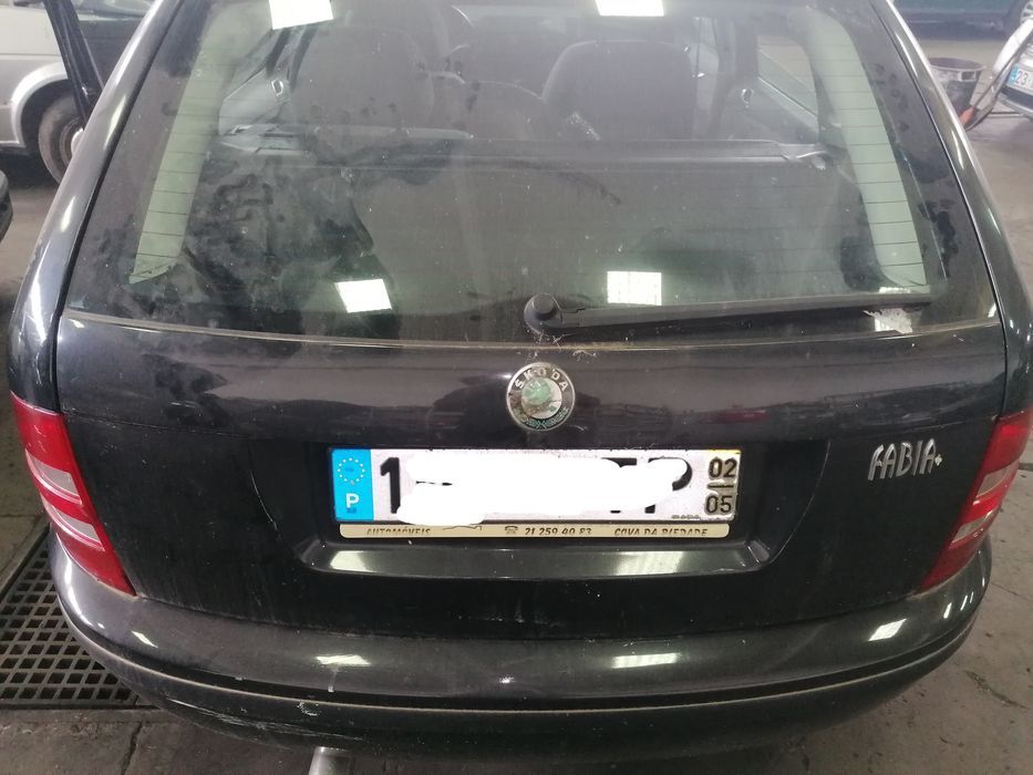 Skoda fabia todas as peças destas viaturas 2001 /2002