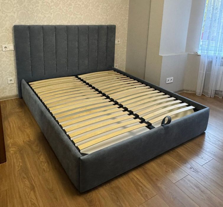 Мягкая мебель на заказ (диваны угловые, прямые, кресла, кровати)