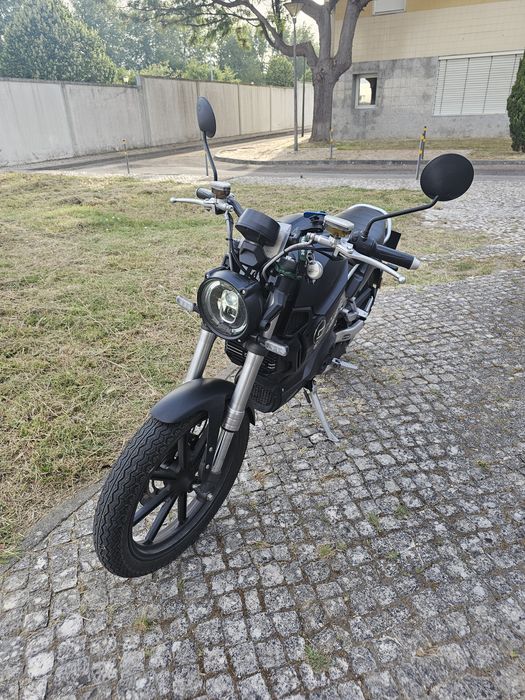 Super Soco TC Max
