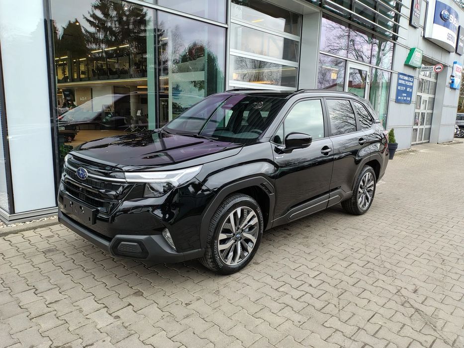 Subaru Forester Platinum (EyeSight) 2.0i-L e-BOXER 136 KM, brązowe wnętrze