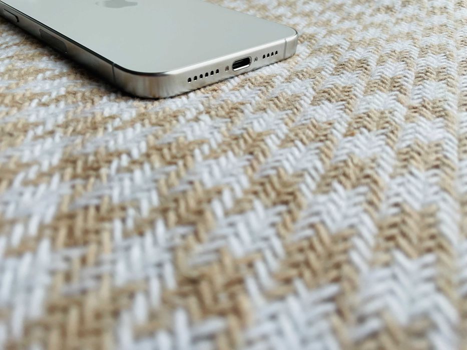 IPHONE 15 PRO MAX 256Gb ІДЕАЛ АКБ 100% White Titanium NEVERLOCK 90434