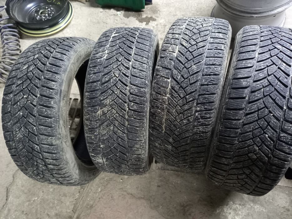 Продам шины 215 55 17 Фулда