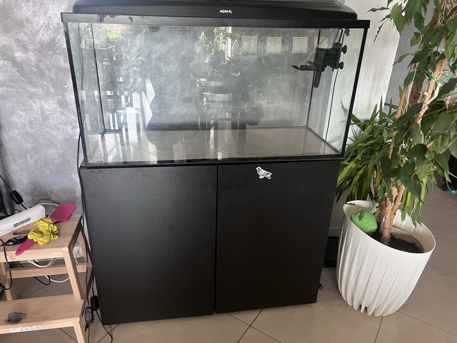 Akwarium 200l. z szafka