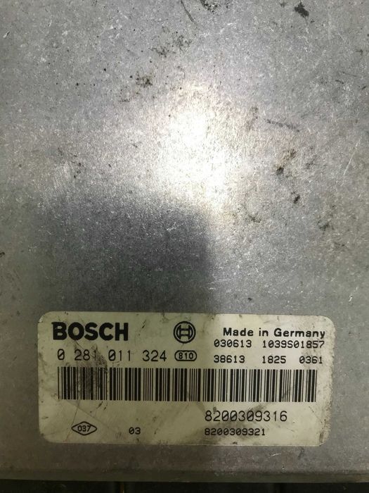 Блок управління двигуном Renault Laguna 0281011324 8200309316