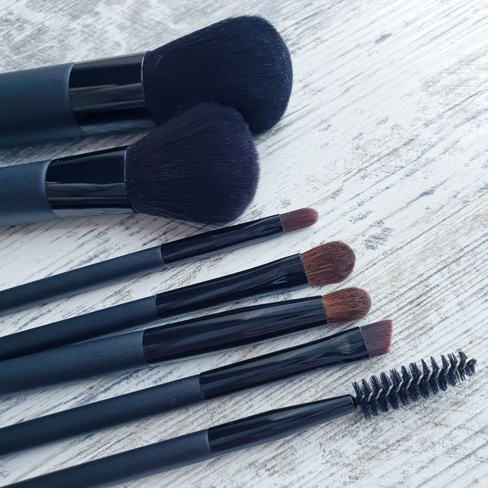 Пензлики для макіяжу