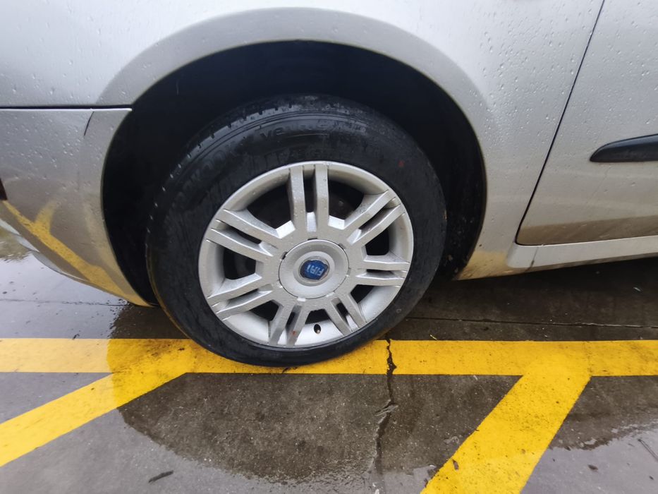 FIAT STILO 1.9 JTD  ANO 2002 PARA VENDA DE PEÇAS