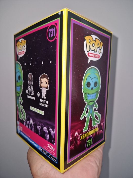 Alien Xenomorph Black Light Funko