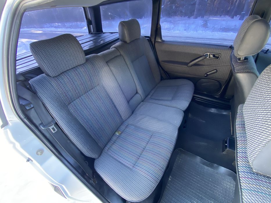 Volkswagen Passat B3 original універсал рідна фарба фольксваген пассат