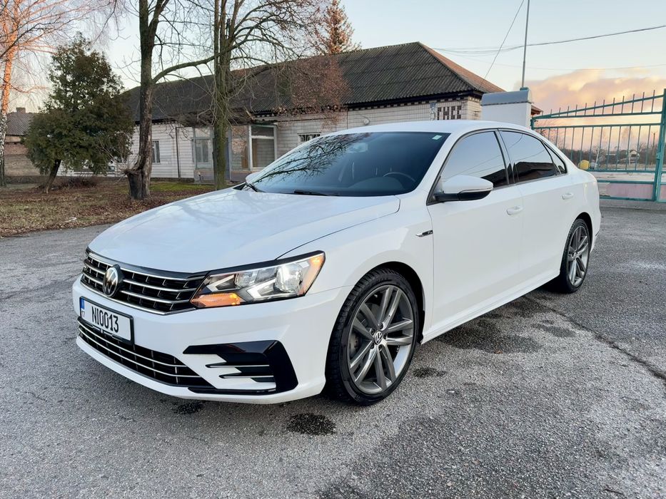 Продам Volkswagen Passat Nms 2018 R-Line