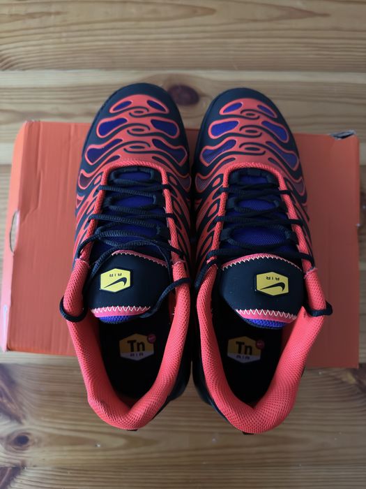 Оригінальні Nike Air Max Plus Drift, Nike tn
