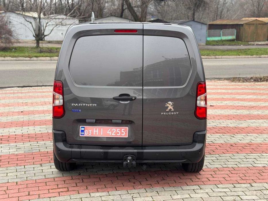Peugeot Partner 2020г 1.5hdi Мкпп-5
