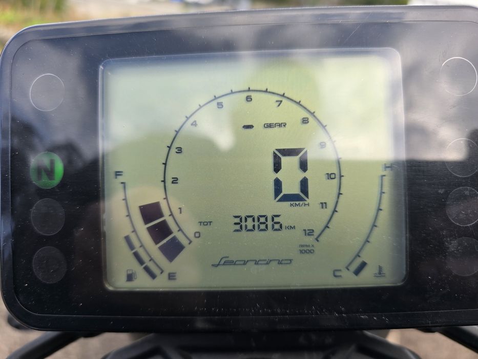 Mota Benelli Leoncino 125 / 3000km