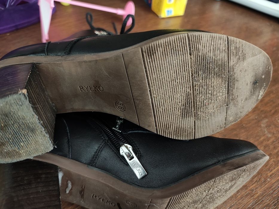 Botki Ryłko czarne 38