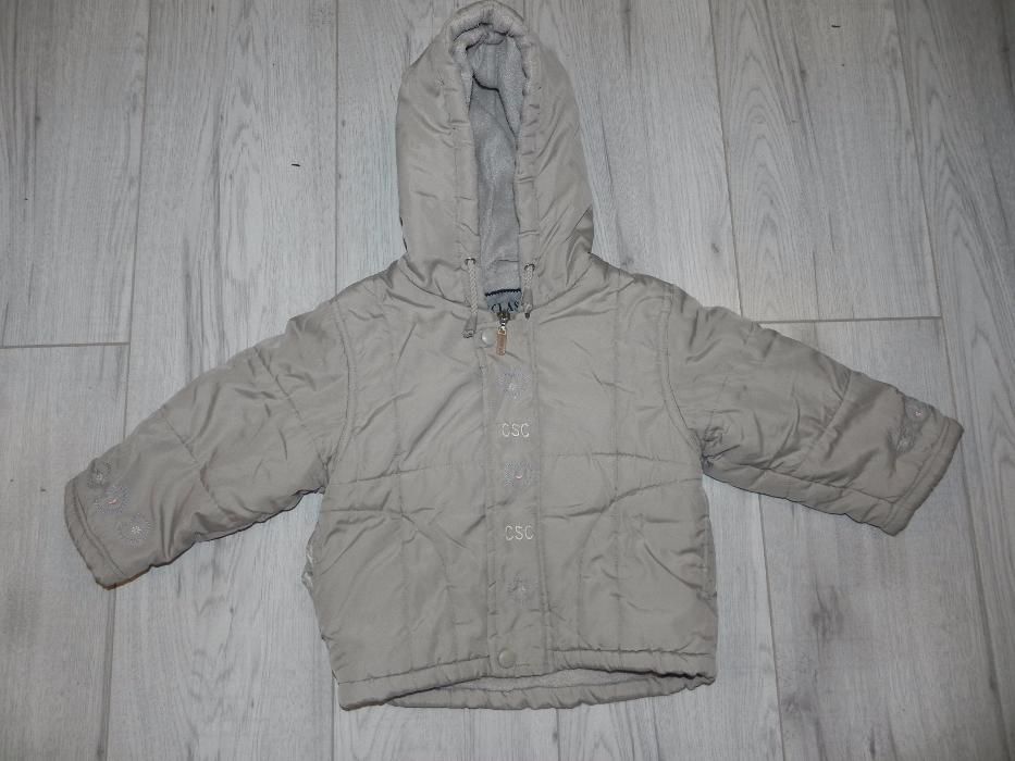Sprzedam ciepłą kurtkę z polarem od środka dla dziewczynki wzrost 104