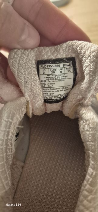 Ténis fila tamanho 26