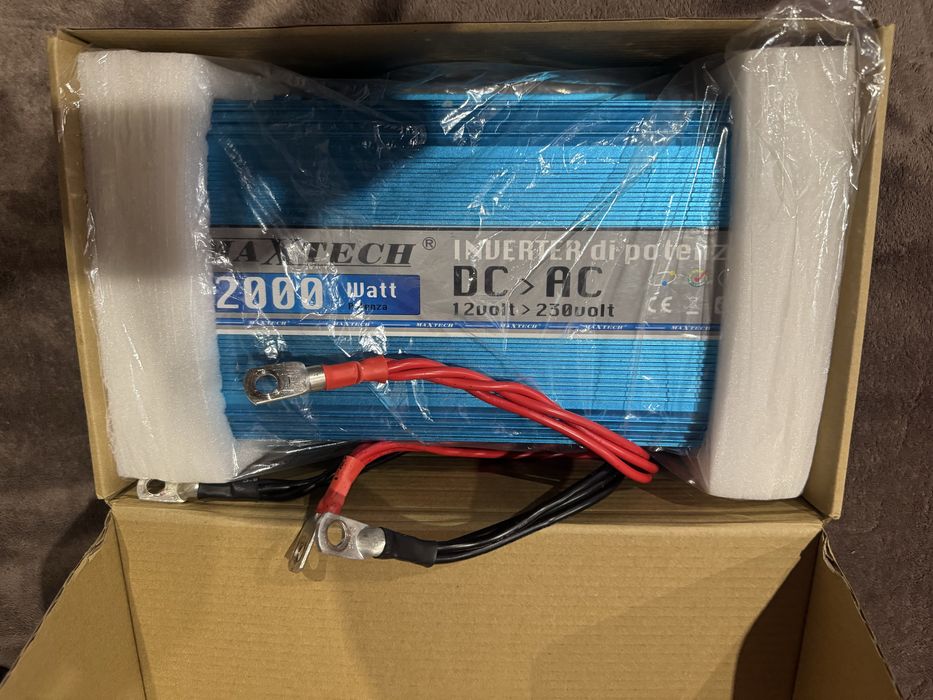 Инвертор MaxTech 2000W