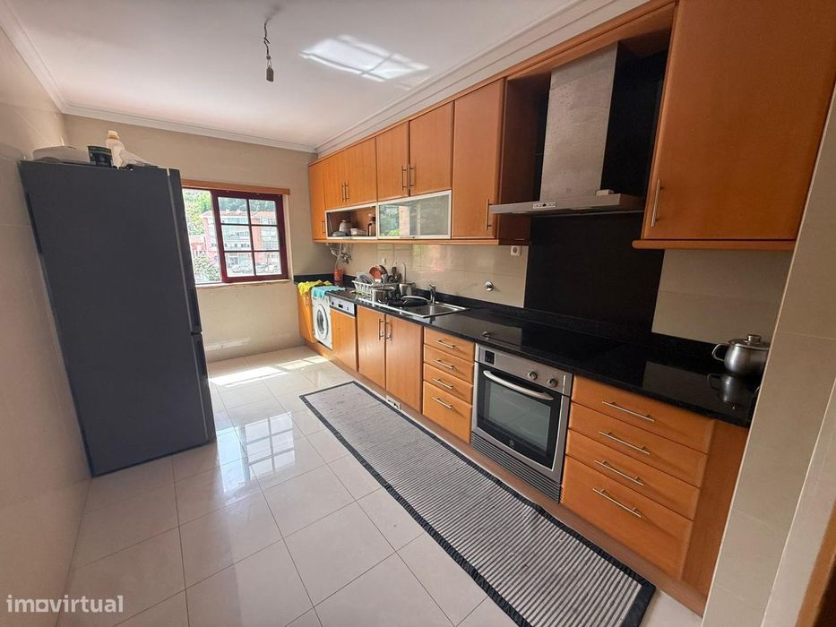 Apartamento Ideal para Famílias: Conforto, Estilo e Praticidade numa L