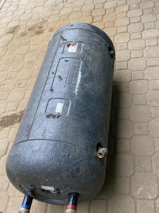 Bojler na cieplą wode centralne ogrzewanie 100L