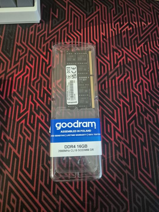 Pamięć ram ddr4 16gb 2666mhz PRAWIE JAK NOWA