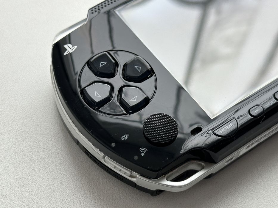 Sony PSP 1000 8gb Black 9 Ігор з новою батарейкою