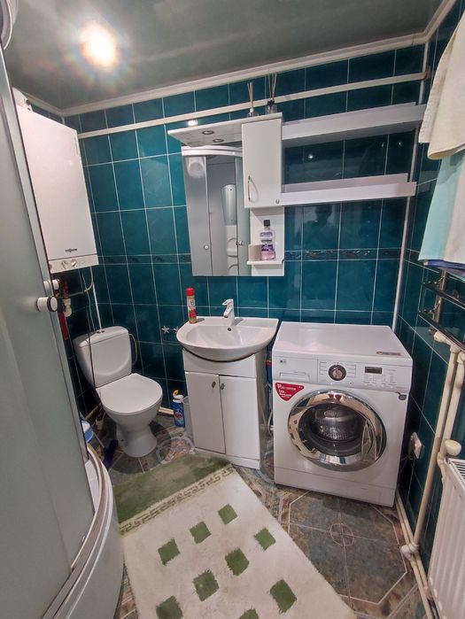 Здам будинок 1-кімнатний р-н центрального Стадіону