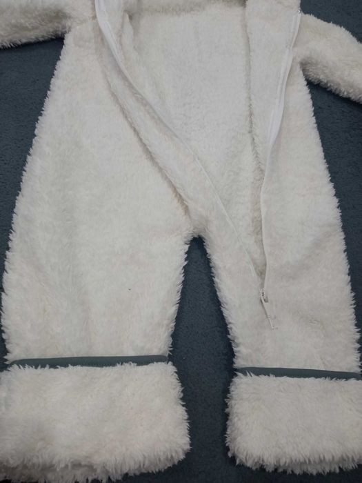 Pusblu ciepły pajacyk pluszowy biały r 74