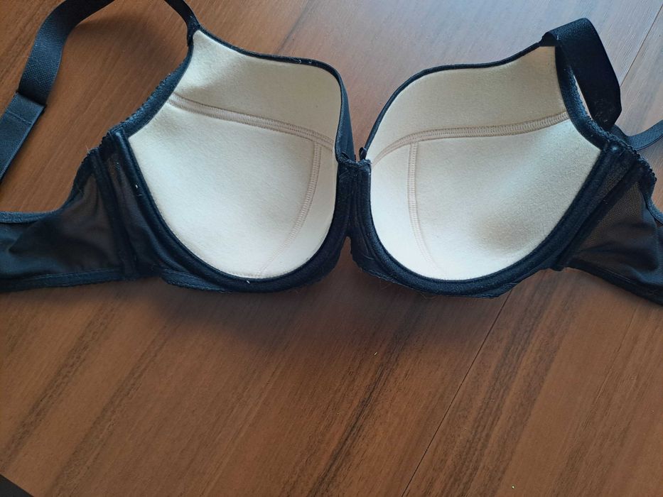 Piekny biustonosz Gorteks 80 F stan idealny