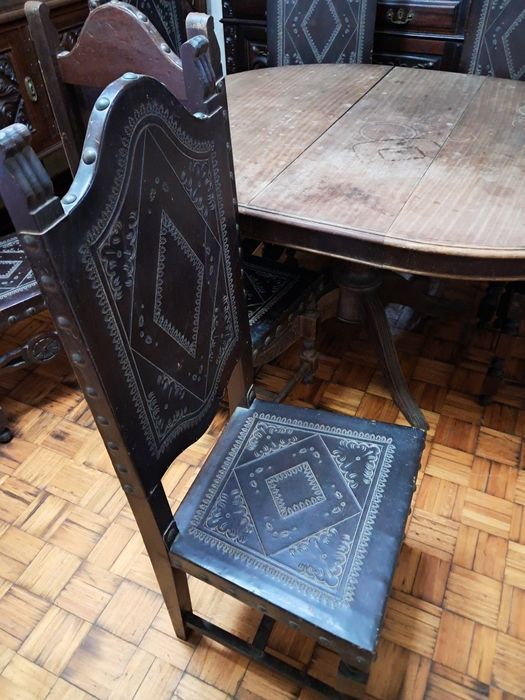 Móveis antigos..em bom estádo