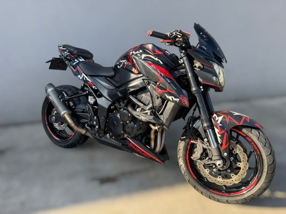 Suzuki