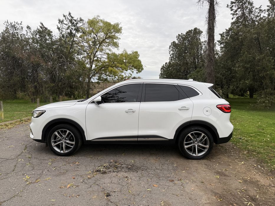 MG EHS 2021 plugin hybrid