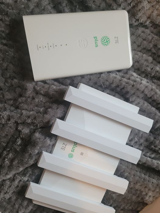 Modem ZTE MC889 + router Wi-Fi ZTE T3000