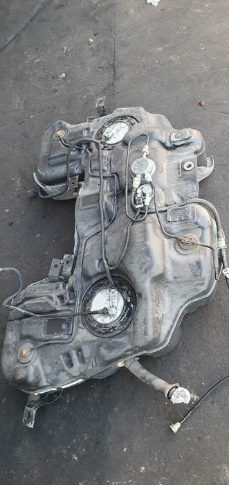 zbiornik paliwa bak Jeep Grand Cherokee WK2 LIFT 3.6 V6