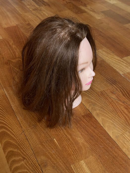 Głowa fryzjerska z włosami syntetycznymi