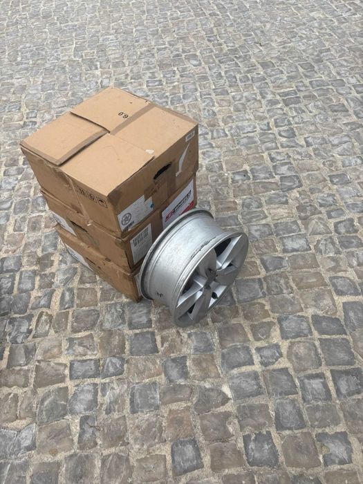 Jantes Originais Audi 17" – 5 Furos – Conjunto de 4