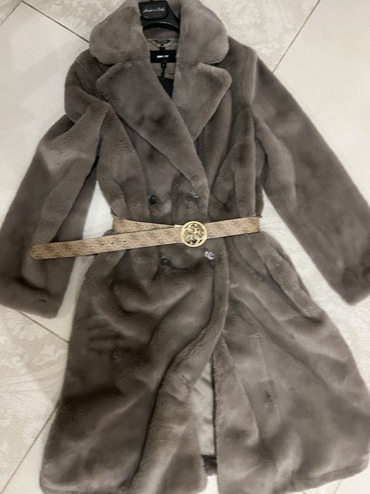 Пальто фірмове DKNY розмір М/L