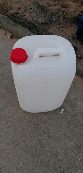 Bidons 20/25L vários