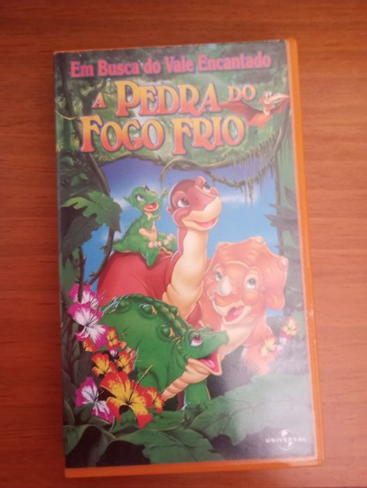 Em busca do vale encantado - A pedra do Fogo Frio VHS