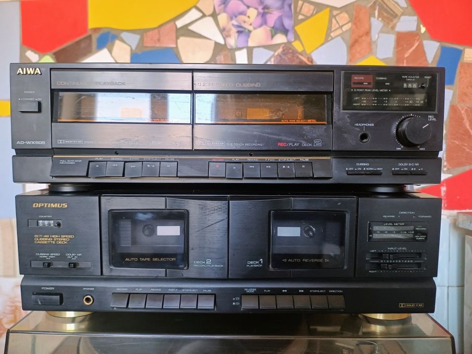 Продам две приставки Aiwa  Optimus