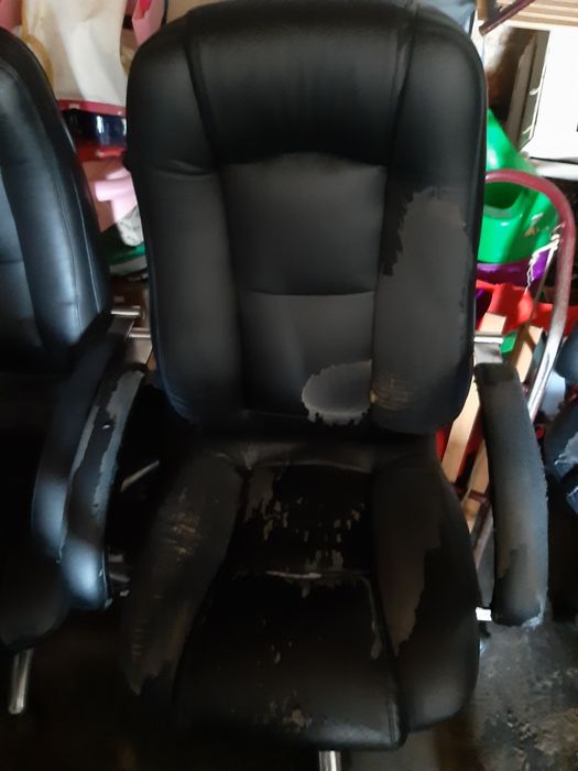 Продам офисные кресла б/у