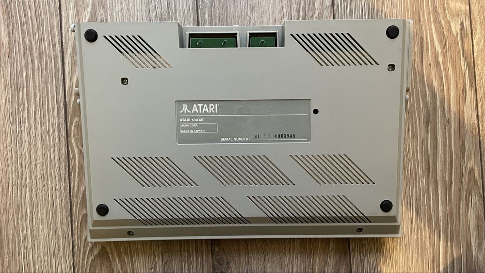 Retro Atari 130 XE rzadki model
