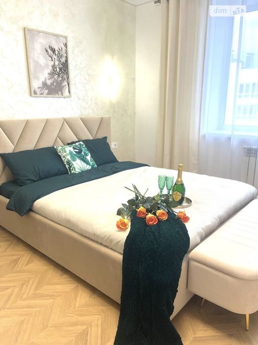Продаж квартири Академічний - View 4