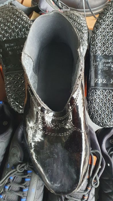 Галоші лакові Чернівці.