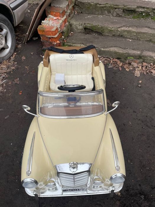 Електромобіль Ramiz Mercedes Benz 300S RETRO