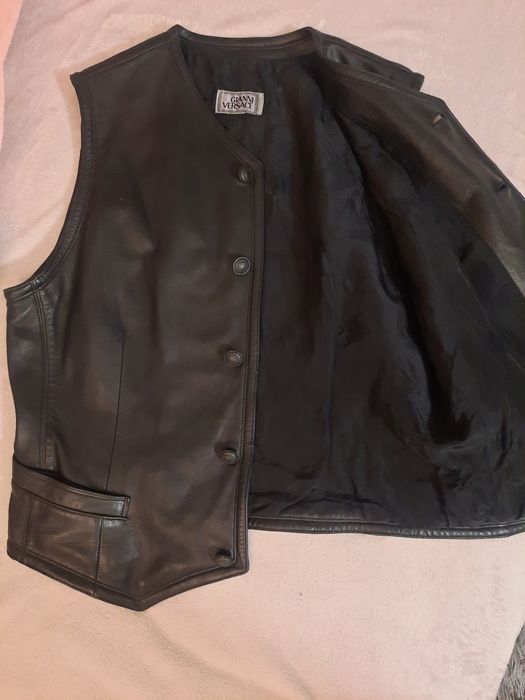 Шкіряна жилетка Versace