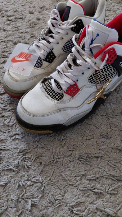 Чоловічі кросівки Nike Jordan 4, б/у, 43розмір