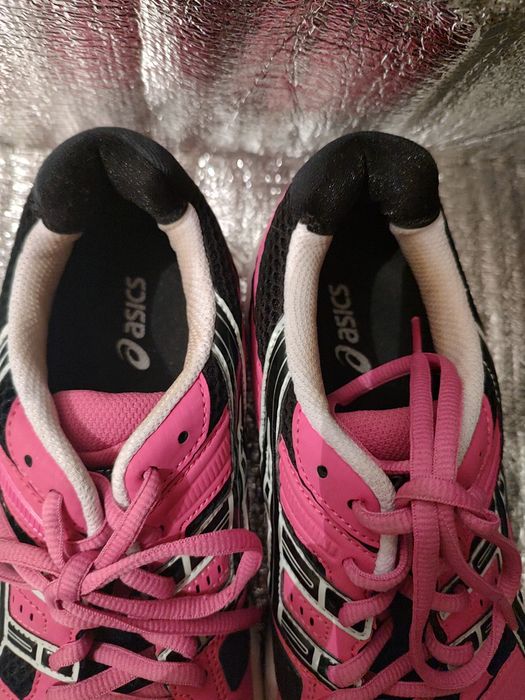 Asics Gel-Cyber power buty do siatkówki 40