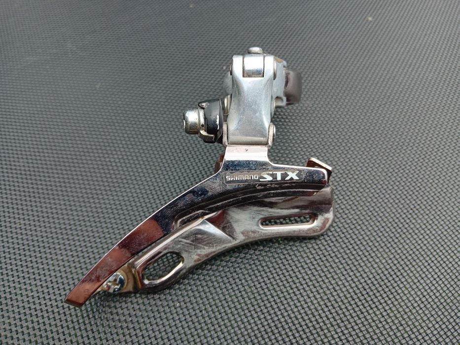 Przednia przerzutka Shimano SLX FD-MC-31.